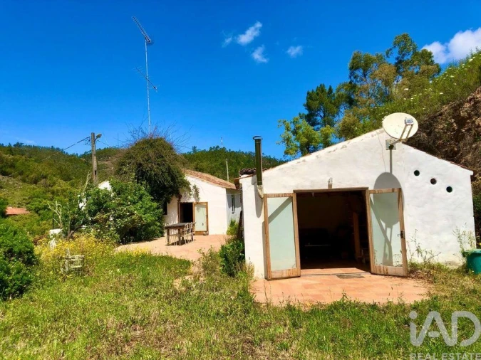 Moradia T4 para Venda em Monchique Foto 14