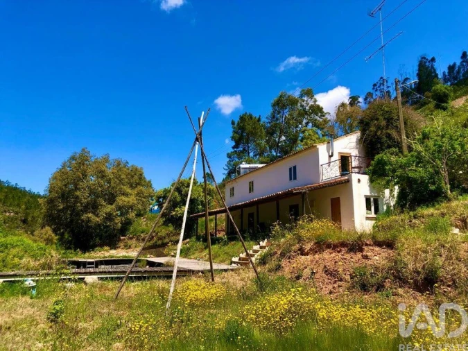 Moradia T4 para Venda em Monchique Foto 18