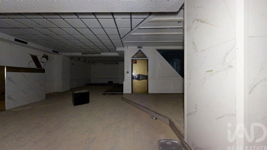 Loja para Venda em Lordelo do Ouro e Massarelos Foto 8