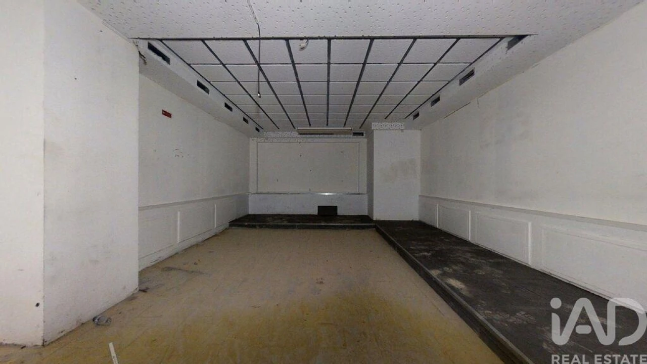 Loja para Venda em Lordelo do Ouro e Massarelos Foto 12