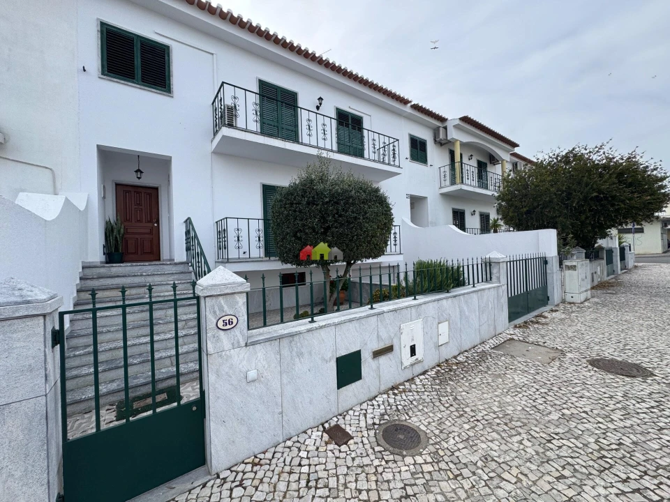 Moradia T4 para Venda em Beja (Santiago Maior e São João Baptista) Foto 1