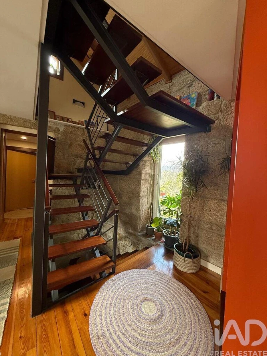 Moradia T4 para Venda em Vouzela e Paços de Vilharigues Foto 16