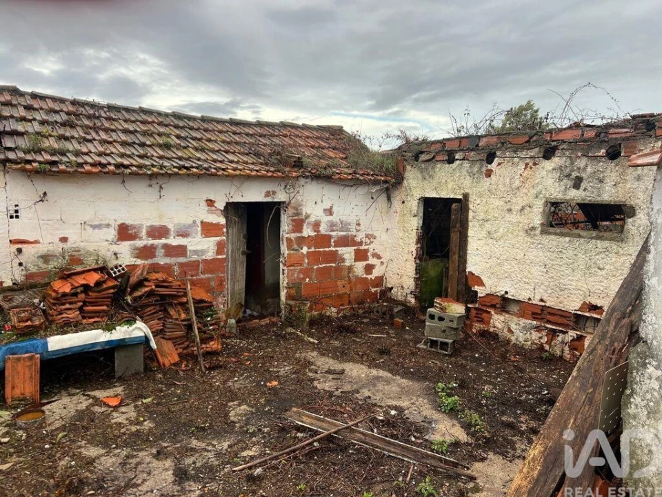 Moradia para Venda em Lamas e Cercal Foto 6