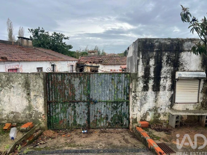 Moradia para Venda em Lamas e Cercal Foto 2