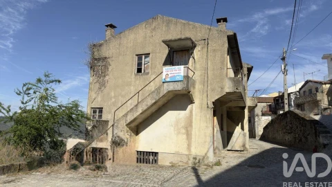 Moradia para Venda em Tabuaço