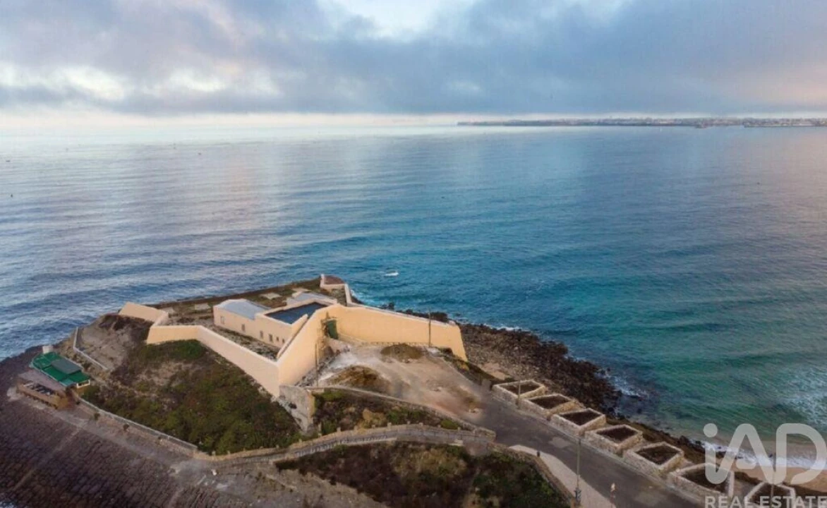 Apartamento T2 para Venda em Atouguia da Baleia Foto 16