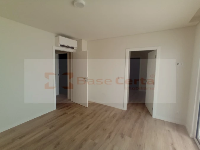 Apartamento T2 para Venda em Santa Clara Foto 15
