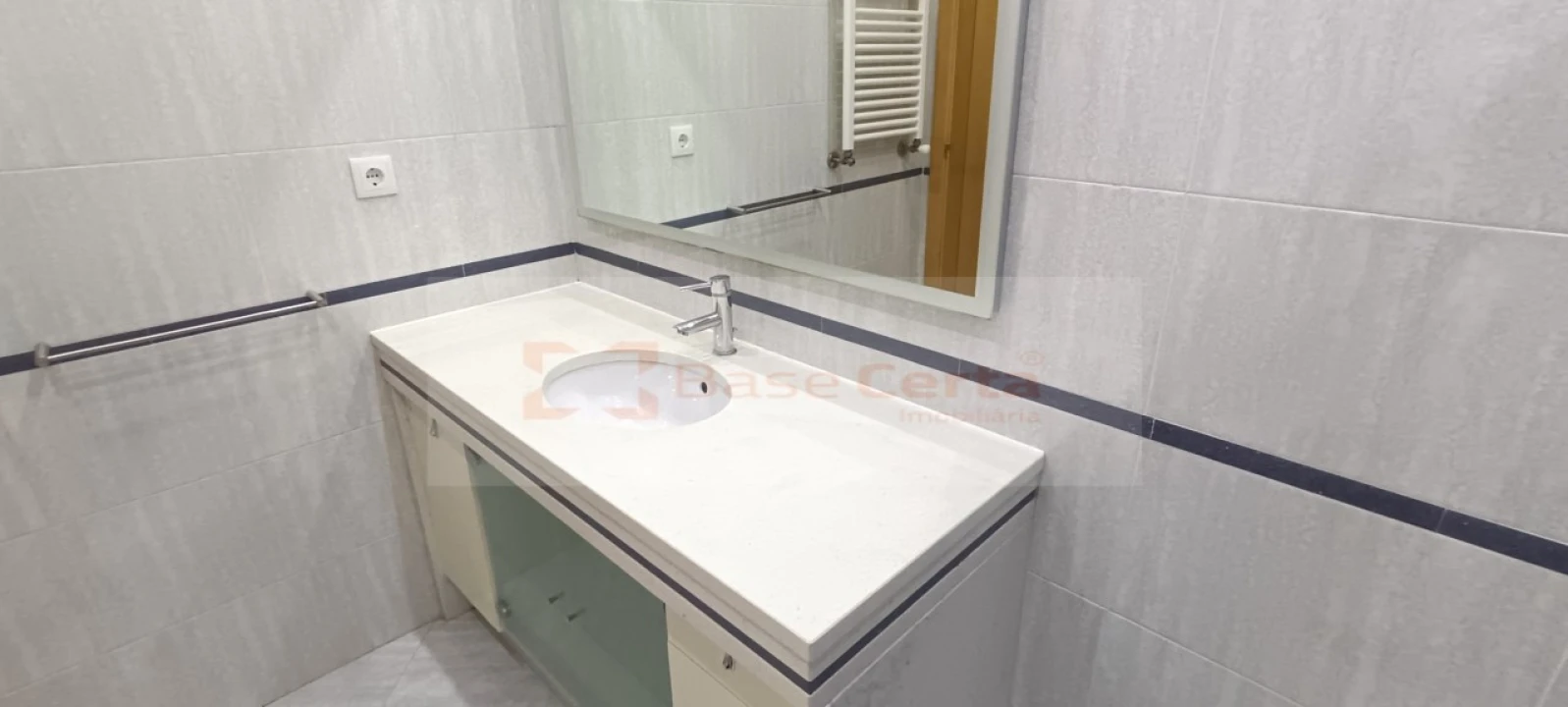 Apartamento T3 para Venda em Odivelas Foto 24