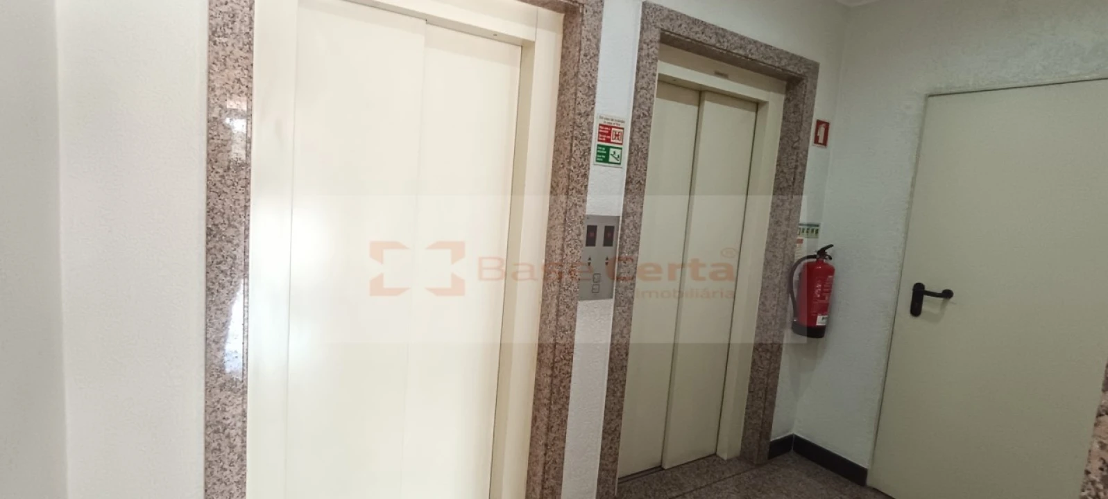 Apartamento T3 para Venda em Odivelas Foto 34