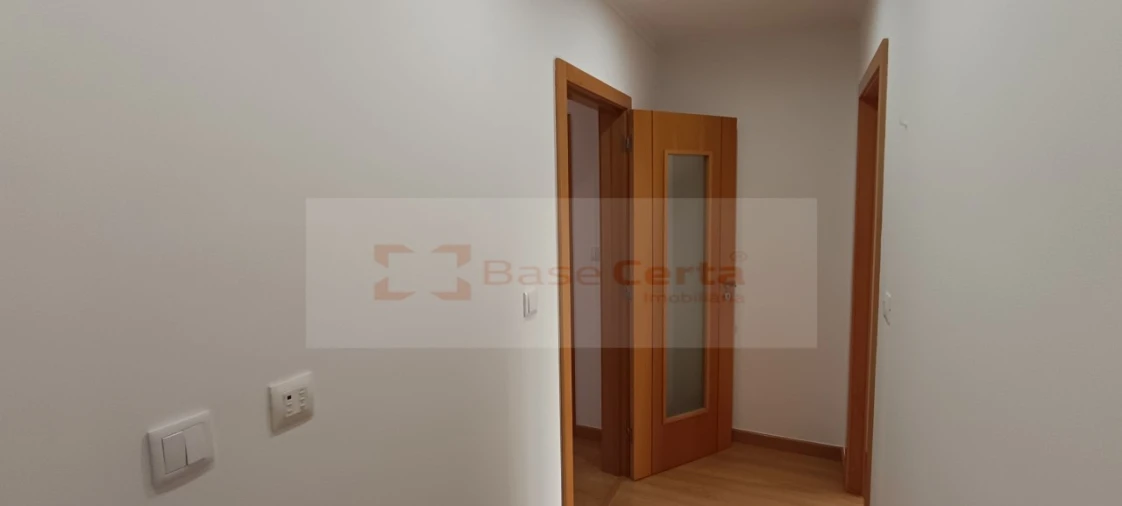 Apartamento T3 para Venda em Odivelas Foto 13