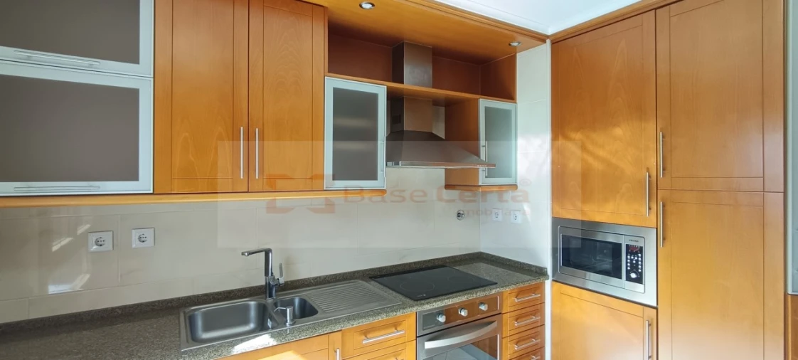 Apartamento T3 para Venda em Odivelas Foto 17