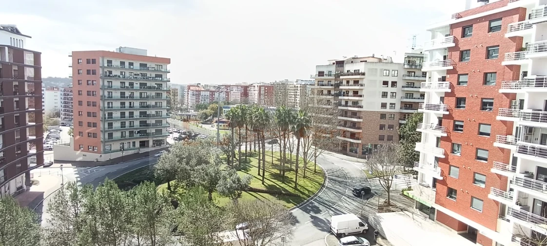 Apartamento T3 para Venda em Odivelas Foto 30