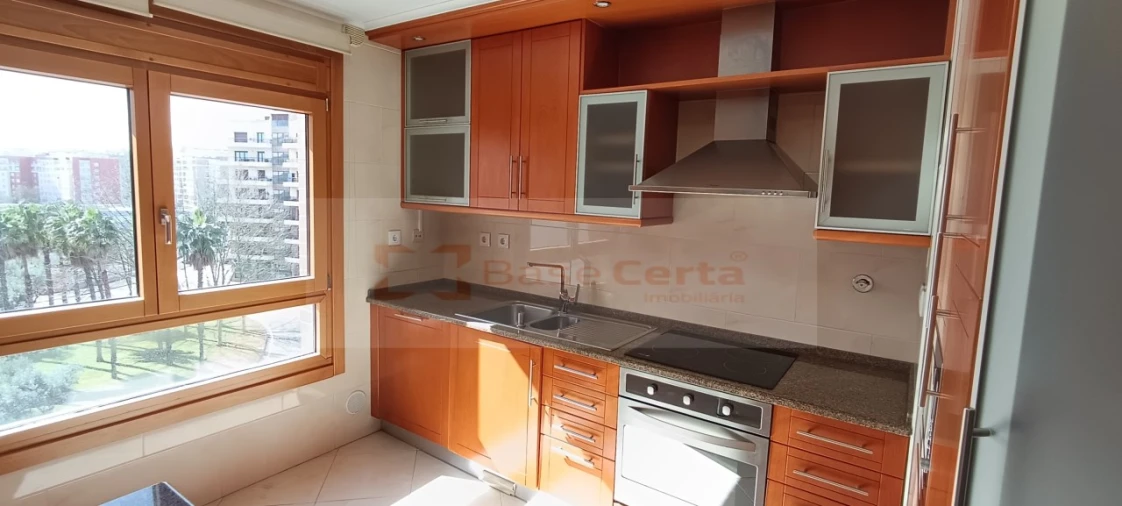 Apartamento T3 para Venda em Odivelas Foto 33