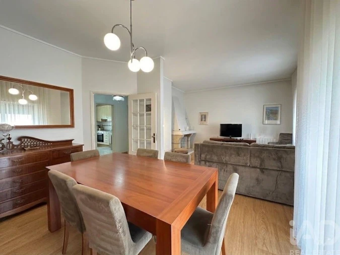 Apartamento T3 para Venda em Arcozelo Foto 31