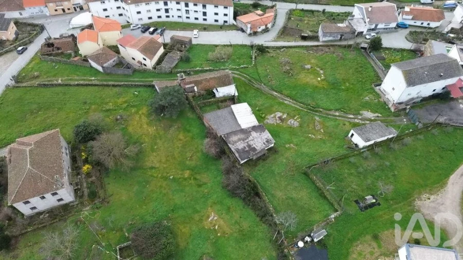 Terreno para Venda em Alijo Foto 8