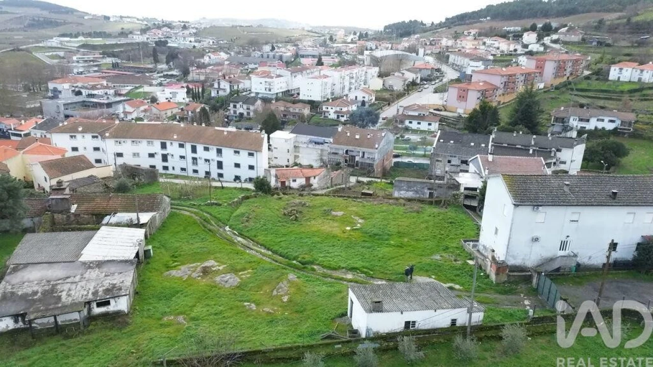 Terreno para Venda em Alijo Foto 4