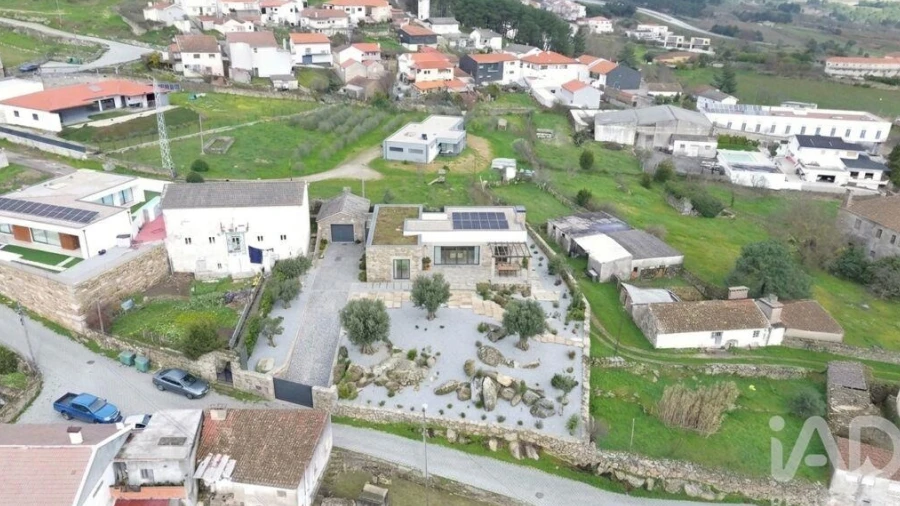 Terreno para Venda em Alijo