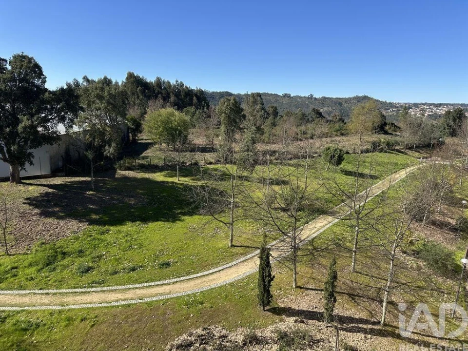 Apartamento T3 para Venda em Abraveses Foto 36