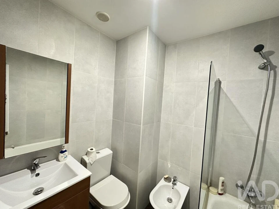 Apartamento T3 para Venda em Abraveses Foto 30