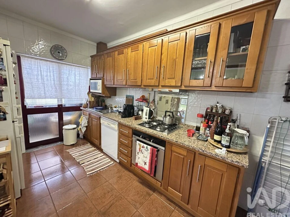 Apartamento T3 para Venda em Abraveses Foto 15