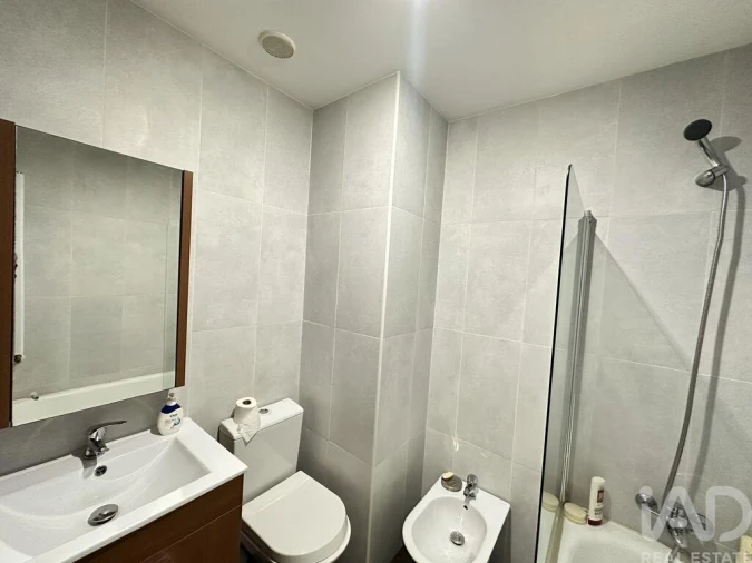 Apartamento T3 para Venda em Abraveses Foto 30