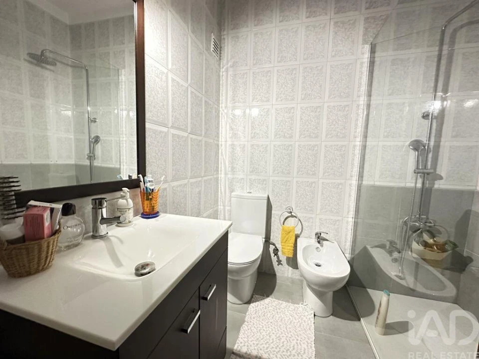 Apartamento T3 para Venda em Abraveses Foto 4