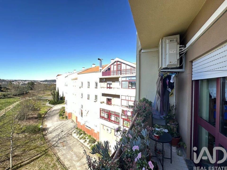 Apartamento T3 para Venda em Abraveses Foto 9