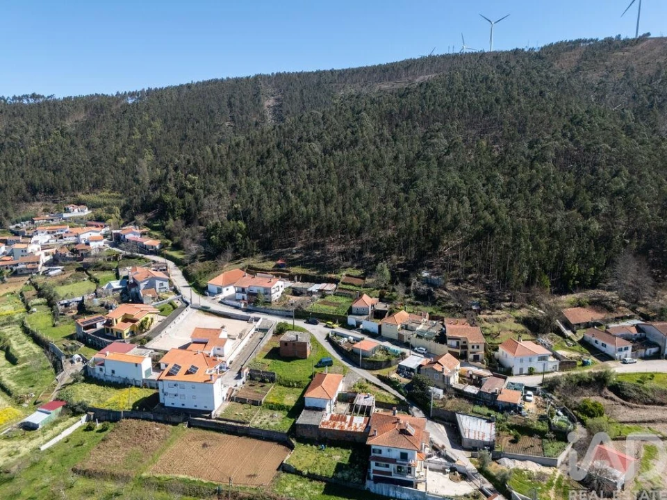 Moradia T2 para Venda em Vila Nova Foto 28