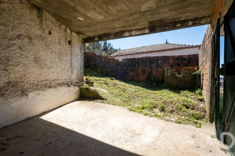 Moradia T2 para Venda em Vila Nova Foto 21