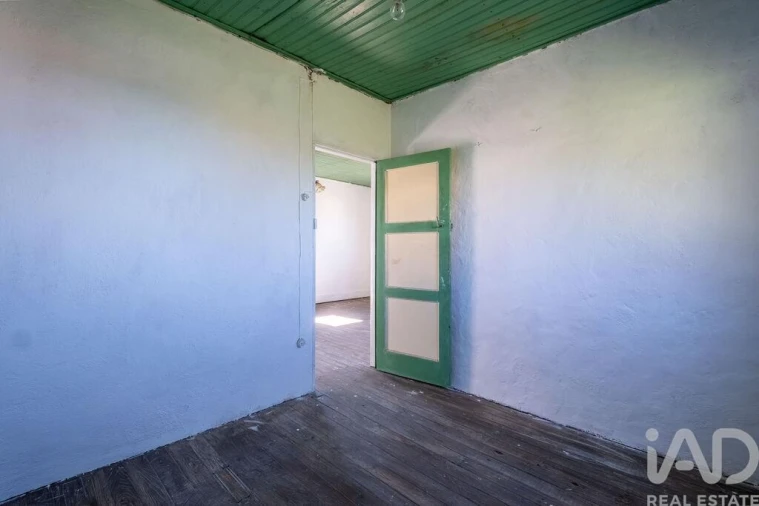 Moradia T2 para Venda em Vila Nova Foto 16