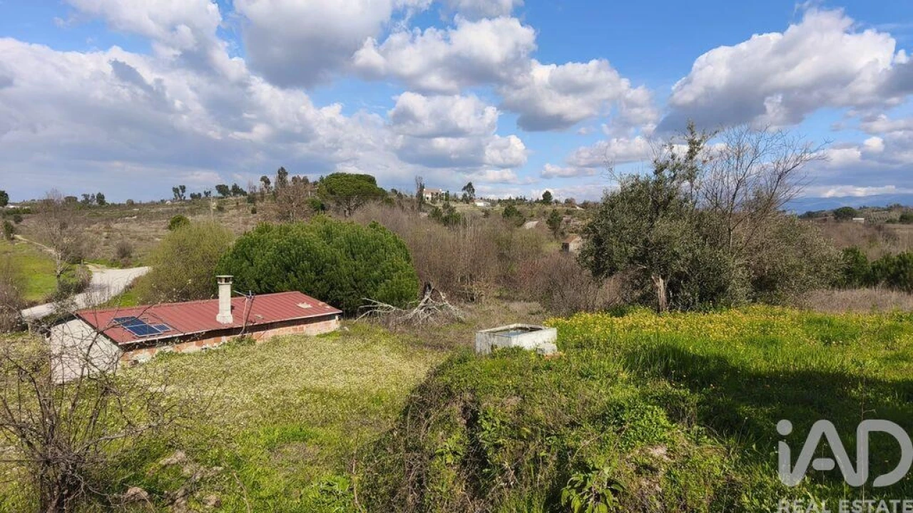 Terreno para Venda em Seixo da Beira Foto 1