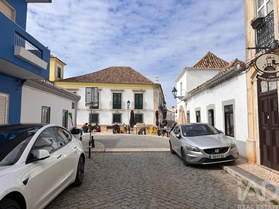 Moradia T3 para Venda em Faro (Sé e São Pedro) Foto 1