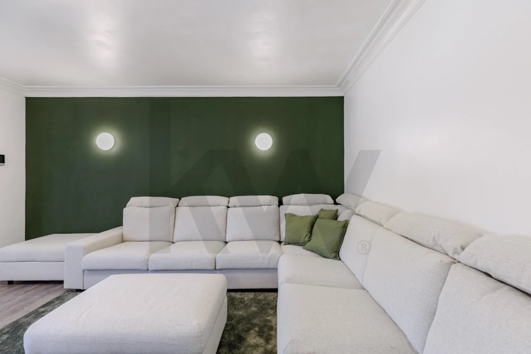 Moradia T6 para Venda em Alcabideche Foto 14