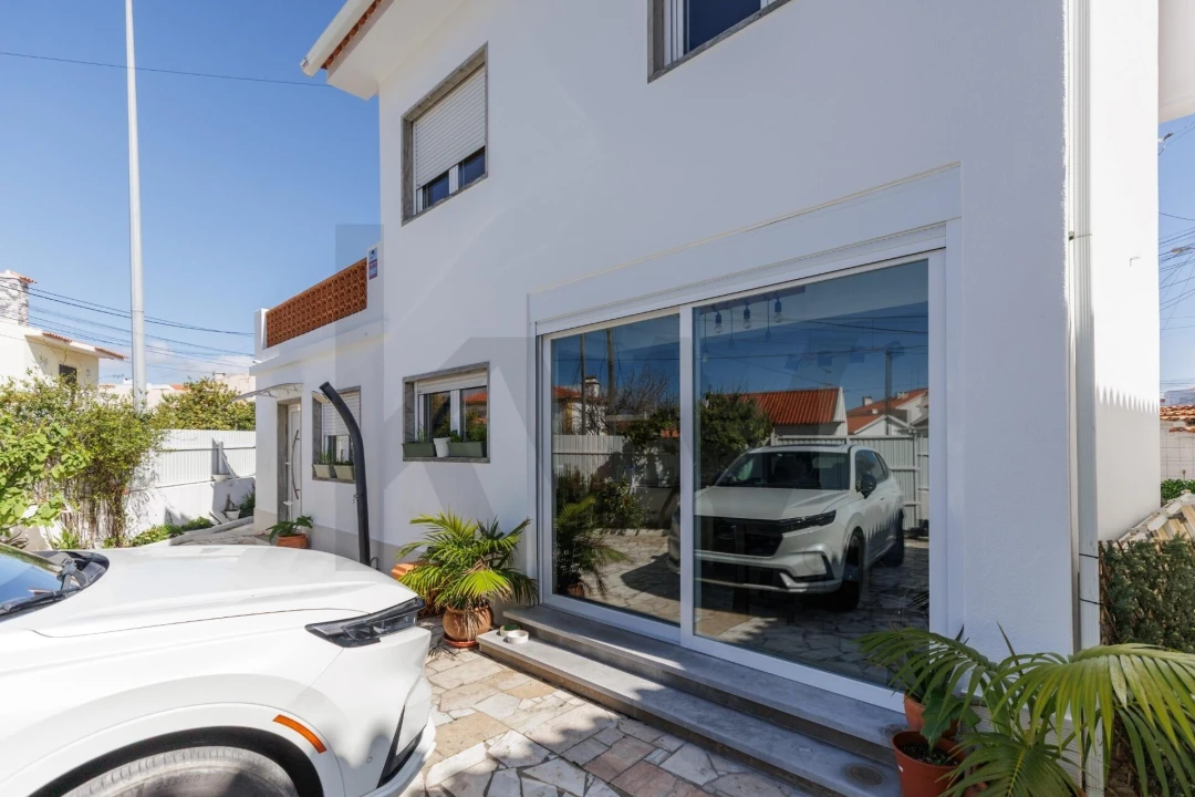 Moradia T6 para Venda em Alcabideche Foto 68