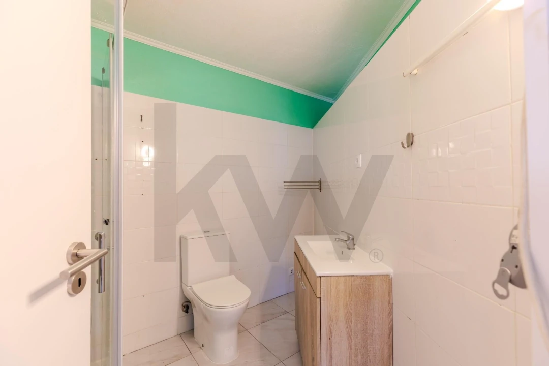 Moradia T6 para Venda em Alcabideche Foto 37