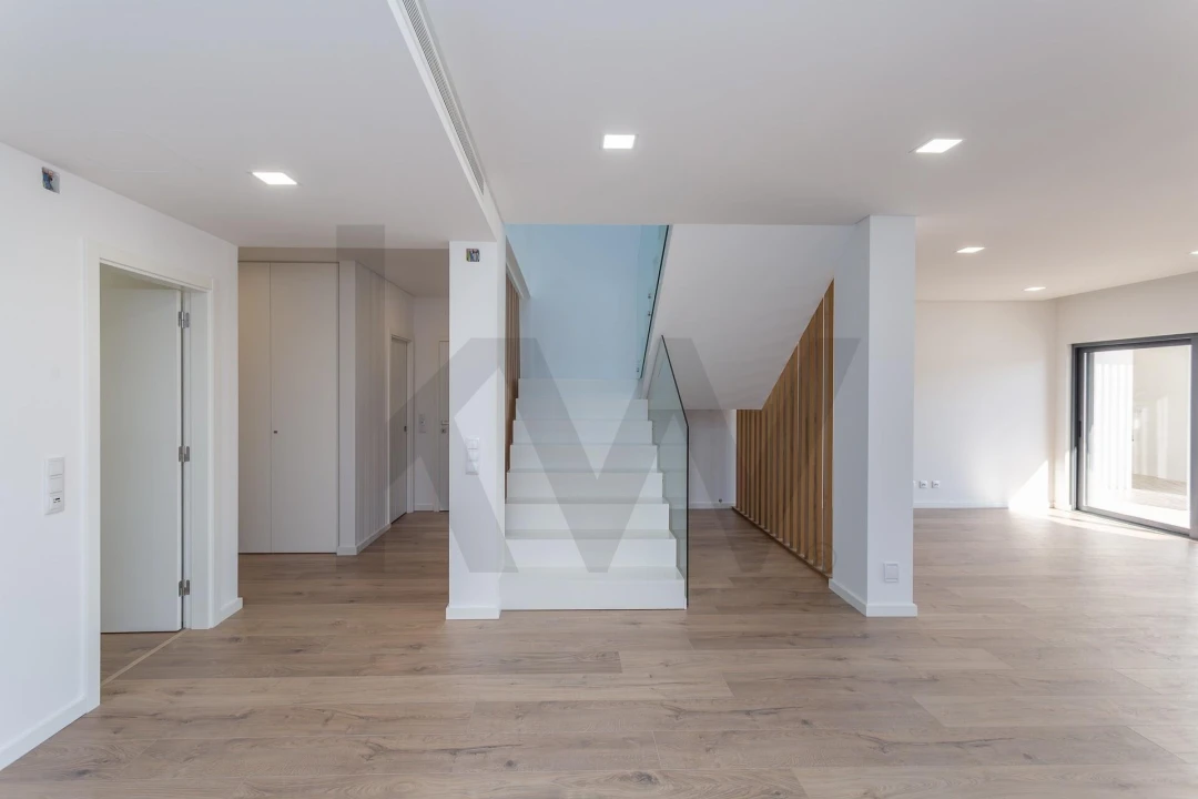 Moradia T4 para Venda em Loures Foto 67