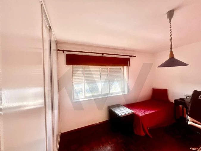 Apartamento T3 para Venda em Massamá e Monte Abraão Foto 15