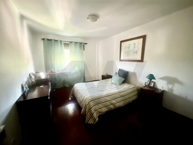 Apartamento T3 para Venda em Massamá e Monte Abraão Foto 12