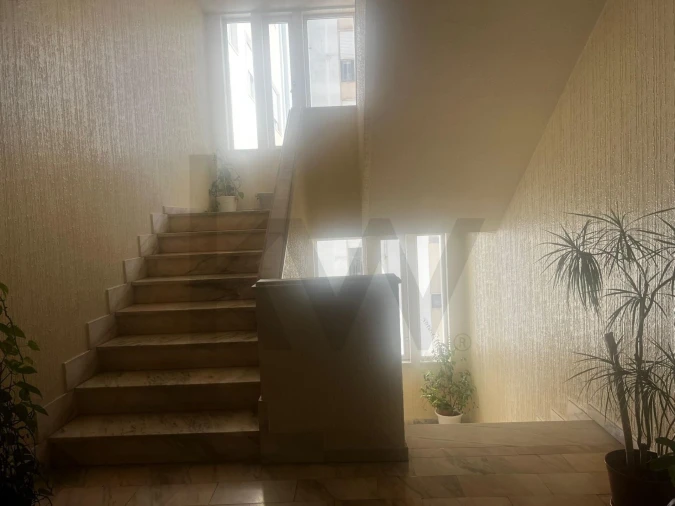 Apartamento T3 para Venda em Massamá e Monte Abraão Foto 27