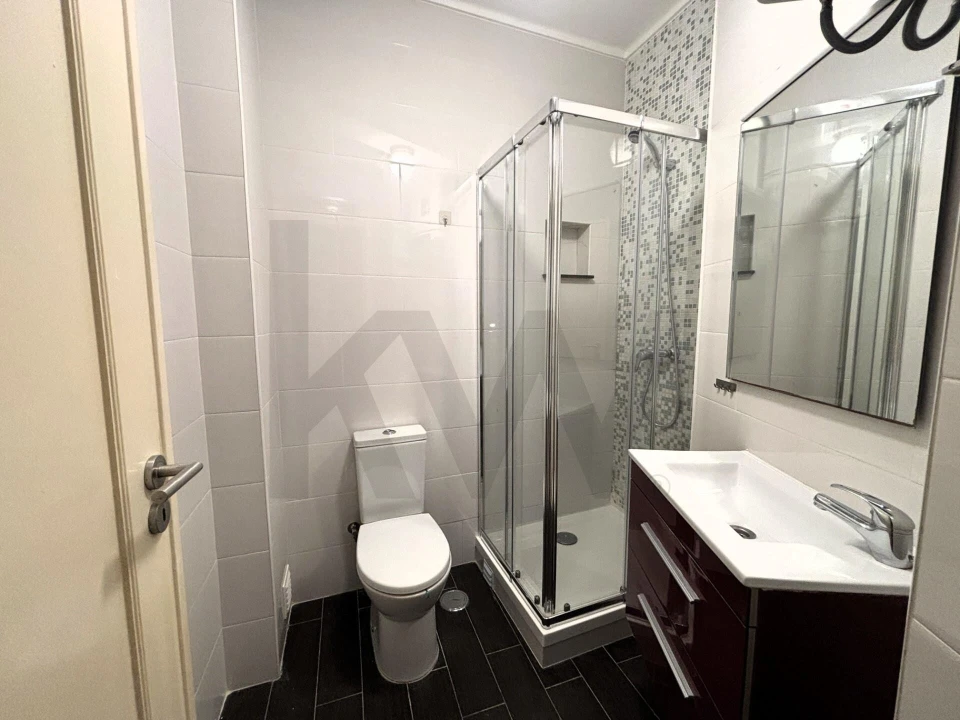 Apartamento T1 para Arrendamento em Arroios Foto 4