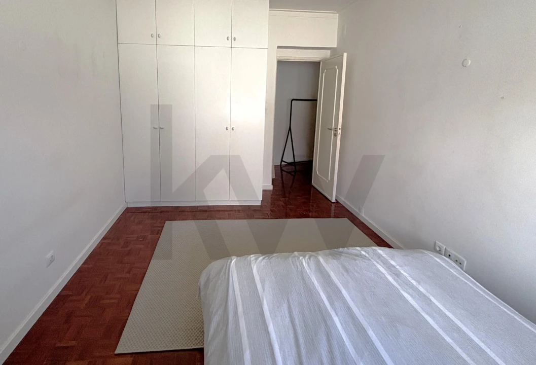 Apartamento T1 para Arrendamento em Arroios Foto 10