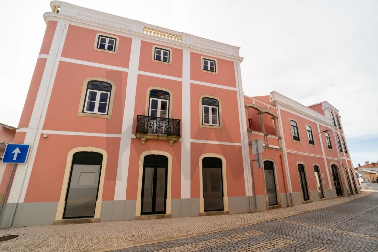 Quinta T8 para Venda em Paião Foto 59