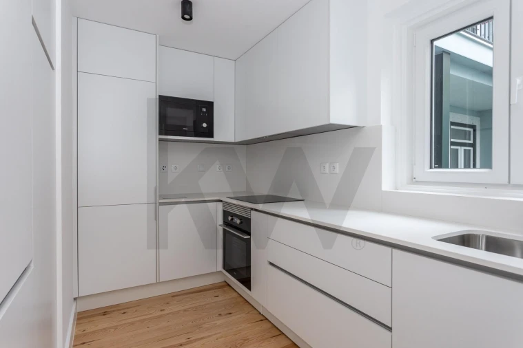 Apartamento T1 para Arrendamento em Arroios Foto 4