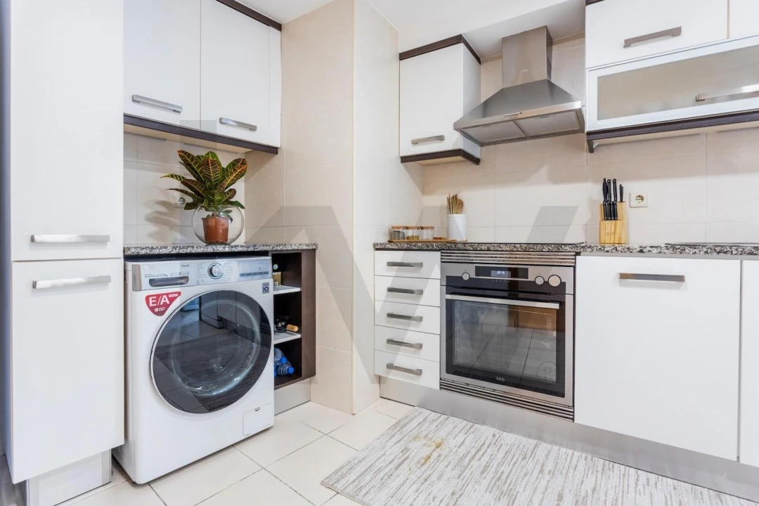 Apartamento T2 para Venda em Rio de Mouro Foto 18