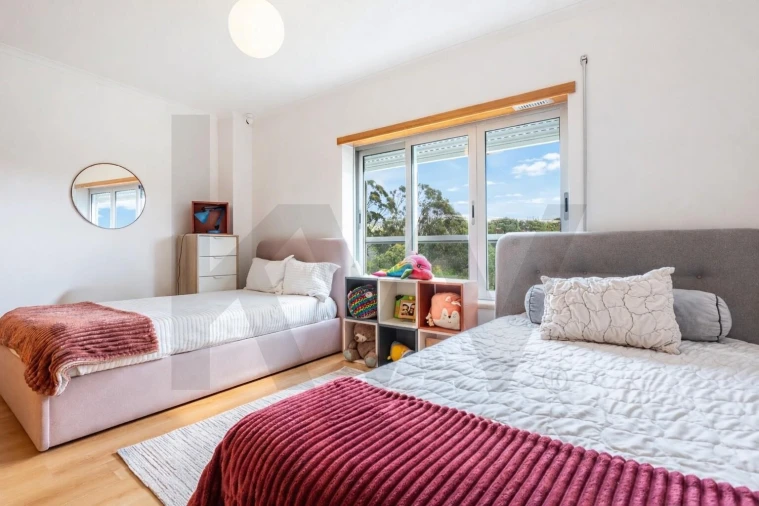 Apartamento T2 para Venda em Rio de Mouro Foto 11