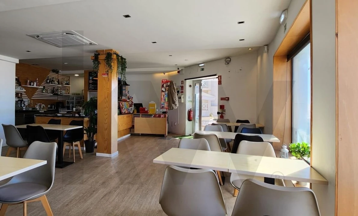 Loja para Venda em Gafanha da Encarnação Foto 5