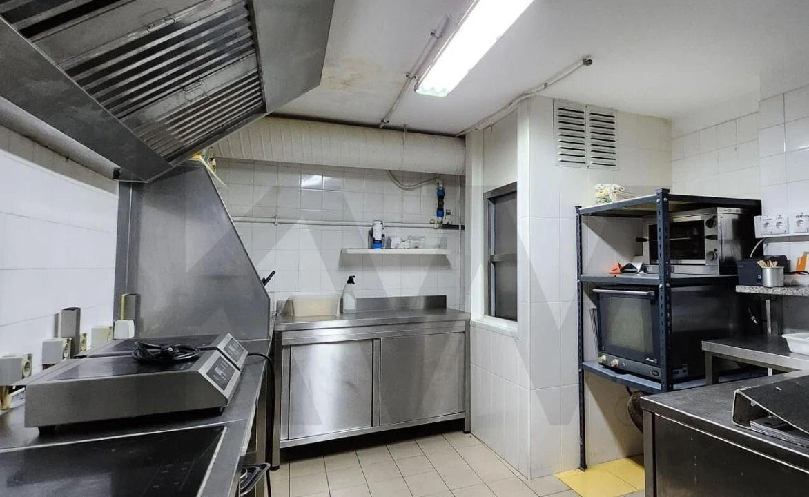 Loja para Venda em Gafanha da Encarnação Foto 24