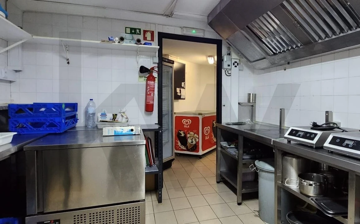 Loja para Venda em Gafanha da Encarnação Foto 26