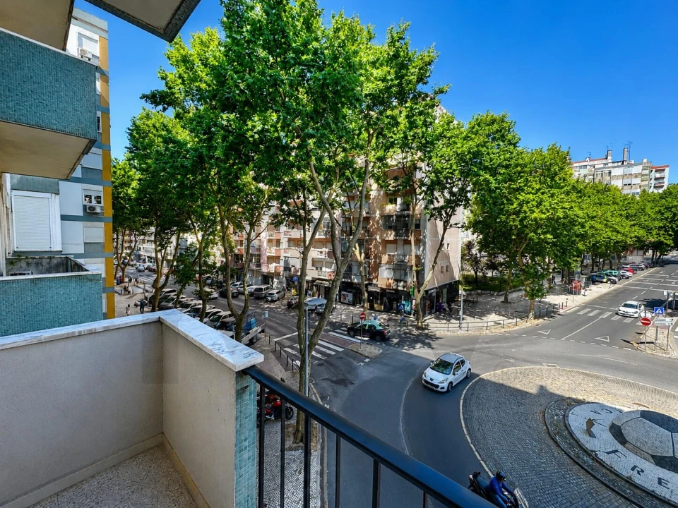 Apartamento T3 para Venda em Benfica Foto 13