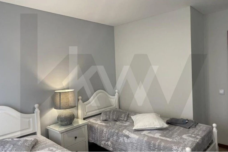 Apartamento T2 para Arrendamento em Ramalde Foto 18